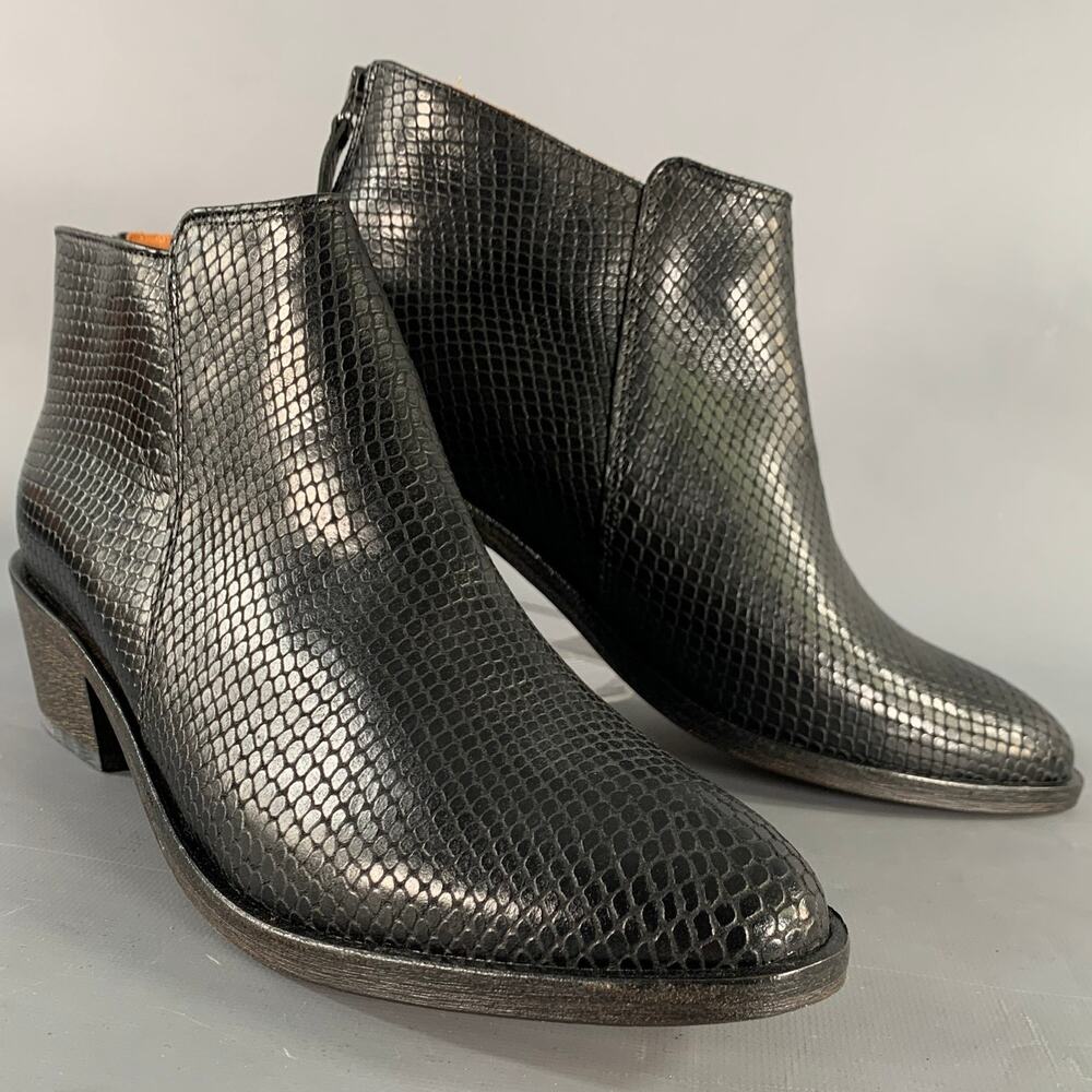 ANTHOLOGY PARIS Size 9 Black Leather Snake Embossed Back Zip Ankle Boots